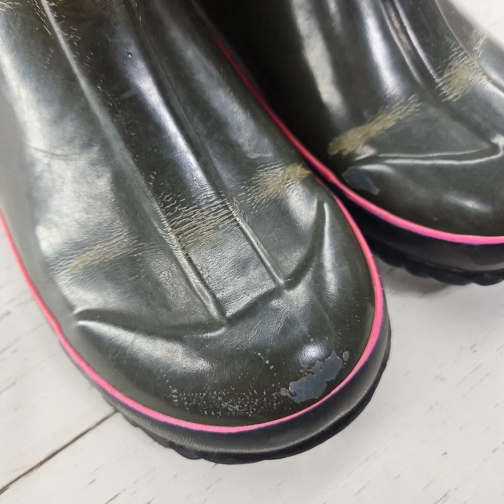 Bogs Boots Youth Size 3 Gray Pink Pansies Pull On Winter Rain Waterproof 72158